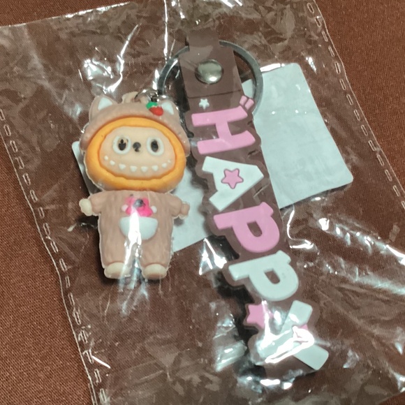 Durable Plastic Fashionable Keychain NEW - Picture 4 of 8